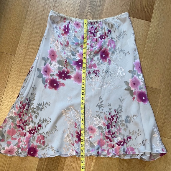 Jacques Vert Purple Floral Silk Blend Flared Skirt - Picture 9 of 10